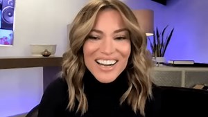 Super Bowl Pregame With Kit Hoover