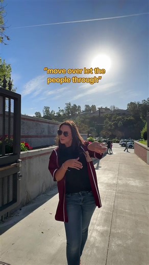 Scuba Adventures with ASB: Let the People Through!