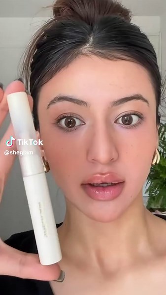 Sculpted Brows Tutorial: Perfect Your Look!