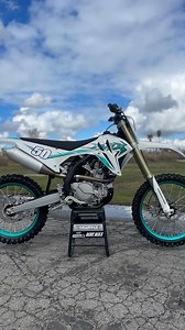 28K views · 79 reactions | 250cc 4-Stroke Motocross bike with a retail price right at $6k ! The @kovemoto_usa Hyper has arrived. Let us know your thoughts in the comments. | Dirt Bike Magazine | Facebook