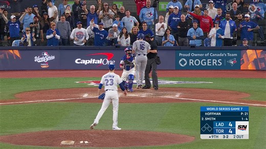 TO THE BOTTOM OF THE NINTH WE GO TIED AT FOUR 😳 #WorldSeries | Sportsnet