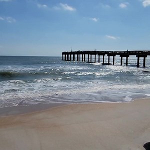 25K views · 487 shares | Hi everyone! Too windy to go live, but wanted to share this. ❤✌ Currently 72° with a surf temp of 62° | First Light InSite | Facebook