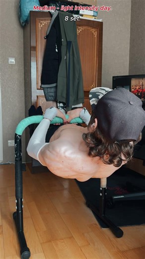 Touch training: Medium - light intensity #calisthenics