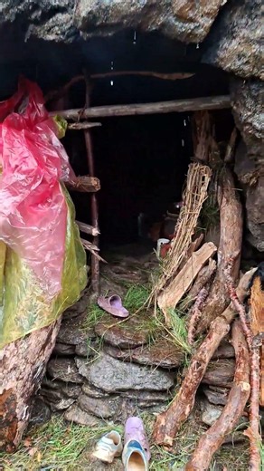 Best Life in A Nepali Mountain Village During the Rainy Season | How People Live in Nepal With Rain