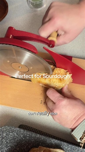 This manual bread slicer makes cutting sourdough easy, safe, and actually consistent. The guides keep slices even, and the frame steadies the loaf. The suction cups don’t stick well on older countertops, but once I upgrade mine this thing will work flawlessly. #HolidayHustle #TikTokShopHolidayHaul #TikTokshopcreatorpicks #KitchenTools #SourdoughLife