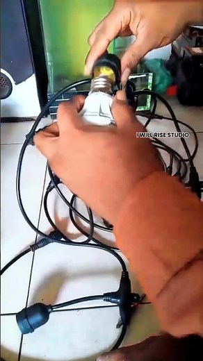 How to Make a Portable Work Light | Simple Lamp Holder Wiring for Construction Sites