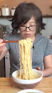 Cheap Ramen Gets a Taste of Luxury #instantnoodles #food #tastetest #ramen | Emmymade