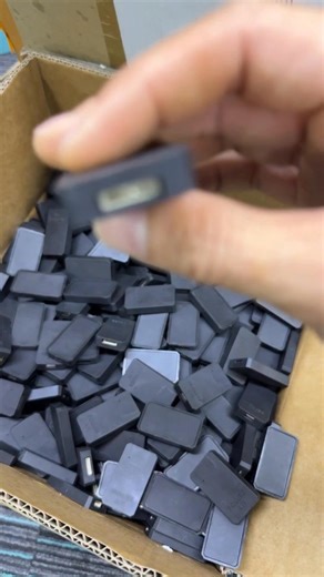 17K views · 1.1K reactions | The cheapest read/write chip costs 38 yuan. | Ycs Yang | Facebook