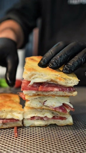Masterclass en Barcelona 9 y 10 ! 👉🏻romanpizzalab.com #pizzaromana #pizzabarcelona