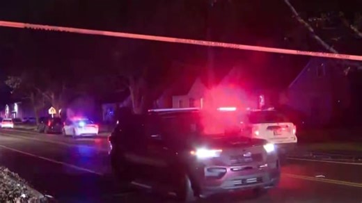 Detroit officer, 2 suspects shot during shootout in apartment are expected to make full recovery