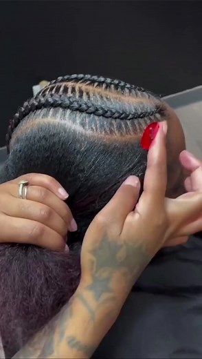 60K views · 868 reactions | Stitch braids process!   credit: - stylesbyporchej (braider based in Morrow Georgia. Go check her out!) Follow us for more hairstyle inspo, tips, tutorials and more  #braids #stitchbraids #straughtbackbraids #feedinbraids #fyp Visit braidhairstyles.com for more inspiration. | braidhairstyles_com | Facebook