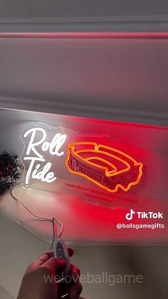 Perfect gift for football lovers! | gifts