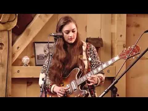 Live From Daryl's House - "Baby Bye Bye"