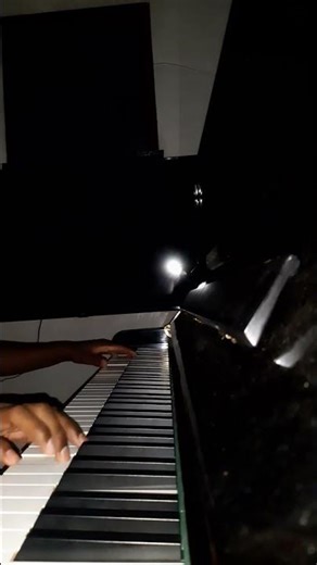 🎹Micheal Myers🔪 ''Halloween 1975'' 🎃 Horror Theme Piano Cover | Performed by Senithu