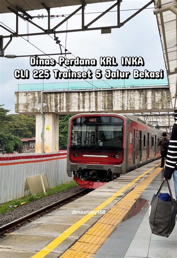 Dinas perdana KRL INKA Jalur Bekasi #inka#commuterline#krl#bekasi #blueline @KAI121@Love Indonesia Railway 🇮🇩