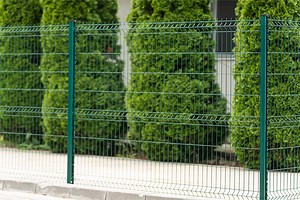 [Hot Item] 3D PVC Coated Curvy Triangle Bending Welded Wire Fence Panels Garden Fence