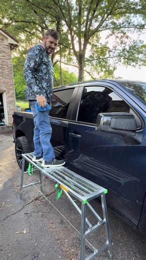 Lightweight 500LB Foldable Work Platform for DIY