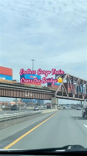 EndlessCargoTrain|CrossingtheBridge🚂#short #shorts #travel #shortsfeed #cargotrain #canada