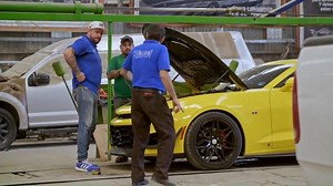 1.8M views · 68K reactions | El Camaro 2016 de Felipe recibe varias modificaciones, desde trabajos en mecánica hasta algunos detalles de pintura; sin embargo podría generar un problema con Martín #Mexicanicos #BD | Discovery Turbo | Facebook