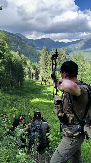 Guess the yardage! #mountainarcheryfest #longrangearchery#fyp #foryoupage #3darchery