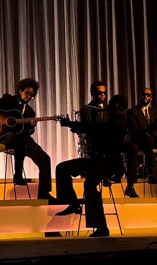 Chicago Freestyle Performance by GIVĒON