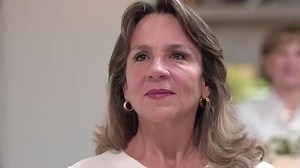 262K views · 881 reactions | Los momentos con tu #Madre son únicos e incomparables, no dejes de disfrutarlos. #CelebratingYouMom | ESPRIT | Facebook