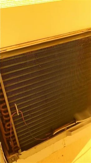 window ac service temporary solution #viral #viralvideo #shorts #airconditioner