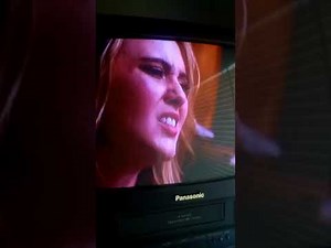 Supernatural 12x16 - Claire turning into a werewolf and getting cured.