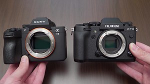 索尼Sony A7III vs 富士Fuji XT3 - Fujifilm X-T3 Challenges Full Frame