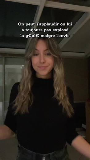 Bravo 👏🏻: Clapping with Butt Cheeks