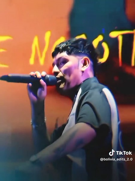 Más Money más cash!! El nuevo tema de corona 🔥🇧🇴 #coronaboliganga #boliganga🇧🇴🤑 #edits #corona #bolivia🇧🇴