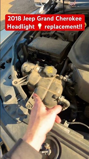 💥💡 2018 Jeep Grand Cherokee Headlight Bulb Replacement #automobile #mechanic #diy