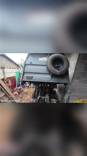 DUMP TRUCKS IN VIETNAM #truckdriver #xcavator