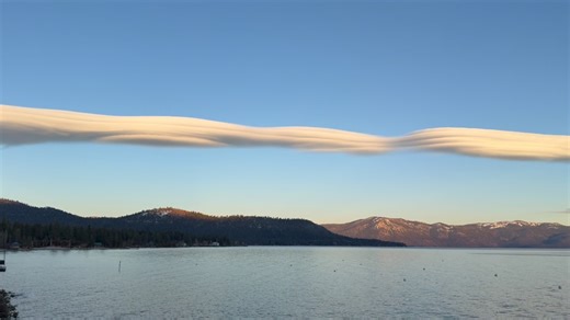 Distinctive cloud formation stretches across sky in Lake Tahoe, Nevada, USA