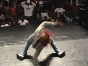 Golden Gigs "TURF DANCE BATTLE"