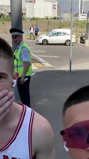 Exploring Urban Life: Young Men in Miami Style