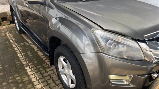 2016 Isuzu KB 300 D-Teq LX Auto Pick Up Double Cab