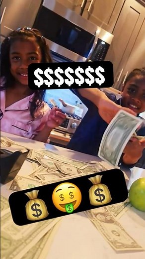 DIY Money Lei for Graduation! (Easy Step-by-Step Tutorial)