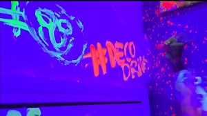 Channel your inner Jackson Pollock at Paint Me One in Kendall - WSVN 7News | Miami News, Weather, Sports | Fort Lauderdale