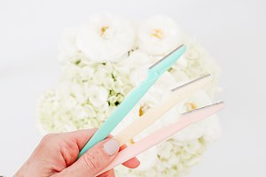 Dermaplaning 101 | How to shave your face | The Beauty Blotter