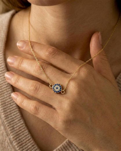 Evil Eye Necklace, Minimalist Evil Eye Pendant, Dainty Evil Eye Jewelry, Gift for Girlfriend, Gift for Mom, Gift for Women, Gift for Her - Etsy