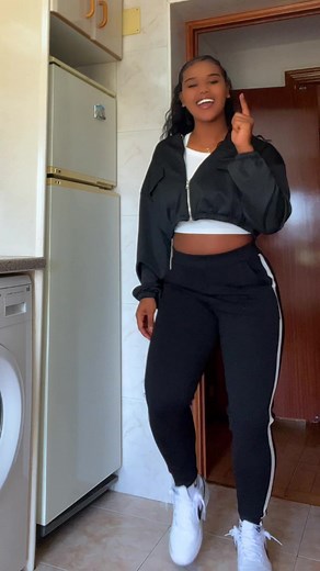 Videos de karen (@karennoboa00) con “original sound - AMARIA BB”