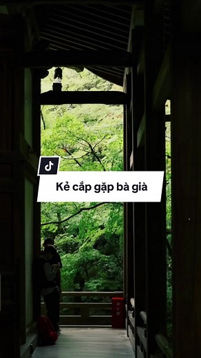 Kẻ Cắp Gặp Bà Già: Một Lời Nhạc Đầy Cảm Xúc