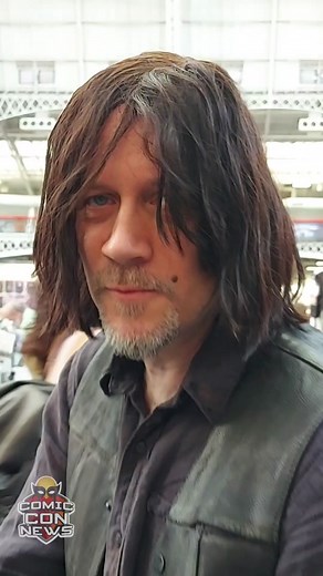 Daryl Dixon Cosplay at London Comic Con Spring 2022