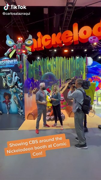 Nickelodeon SDCC22 Booth Tour with Spongebob and Carlos Alazraqui
