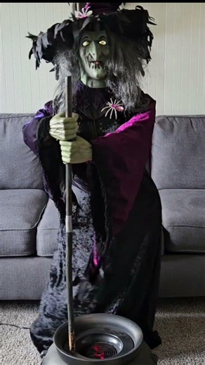 Gemmy Animated Lifesize Cauldron Witch - DEMO