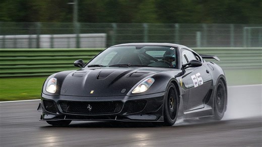 Ferrari 599XX raw engine sound