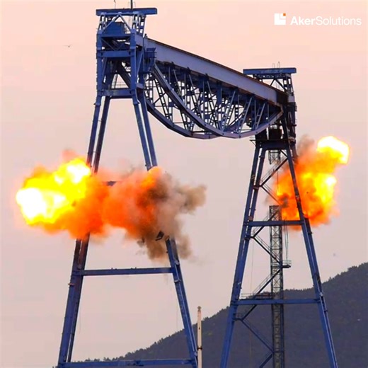 Blowing up the circular economy — a highlight reel Ever wonder why we show these demolition videos? Well, they're just too popular! It seems the world wants to see the circular economy in action — oilfield giants felled, carefully dismantled, recycled. Kah-boom! 🚧🚧🚧 For Aker Solutions decommissioning clients, there’s even a report (a Second Life Report) on the recycled value in every heap of scrap metal. Some of it is of the precious sort. So, watch this week’s video🎞. It might be our best y