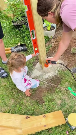 DIY Garden Arbor That Instantly Upgrades Your Yard