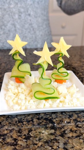 16K views · 229 reactions | Healthy Christmas tree snack | Cirqnamics | Facebook